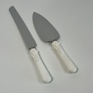 Sheffield England Victorian White Roses Stainless Cake Serrated Knife and Server